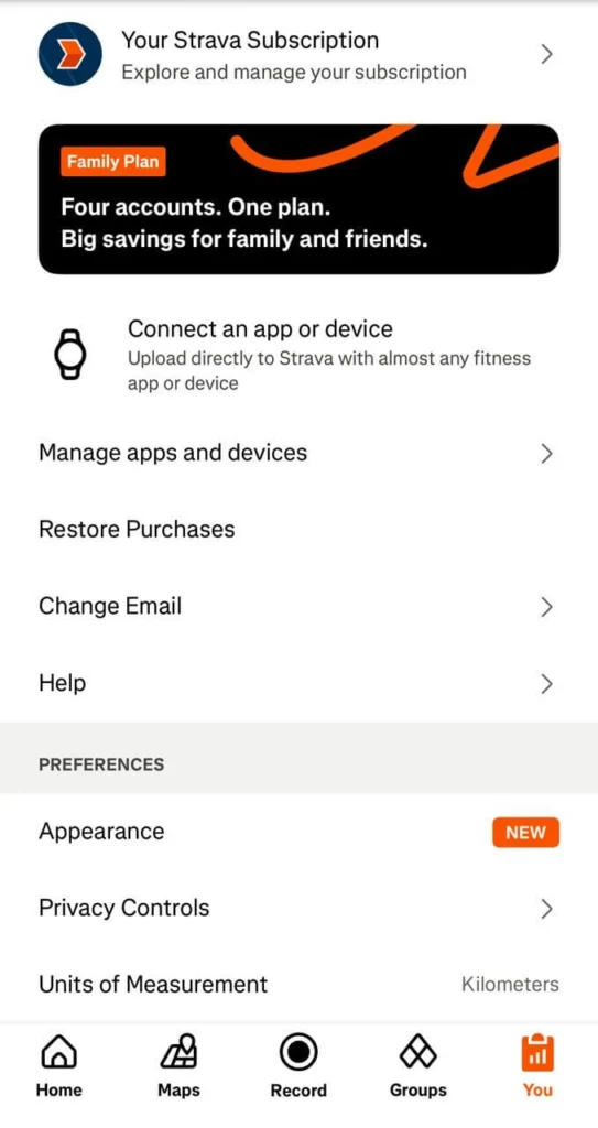 Strava app settings page highlighting smart fitness apps for tracking and device connectivity.