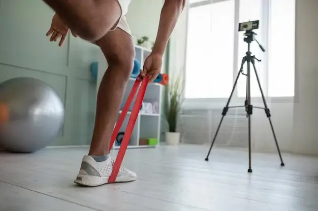 Resistance bands vs weights for a home workout